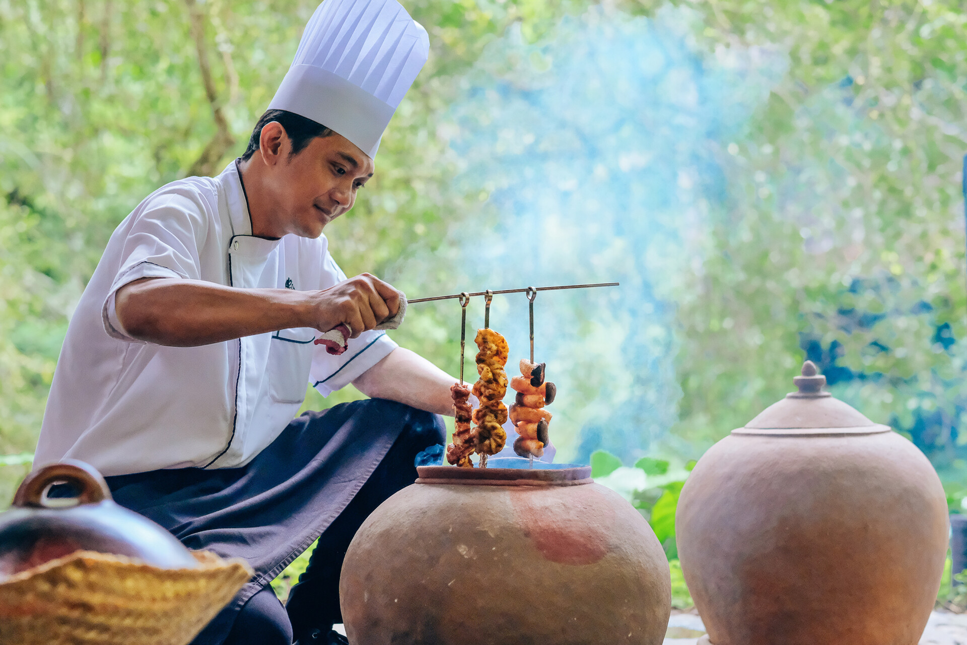 Beste Bratpfannes Helps Cook Fresh Catch from Bali’s Best Seasons