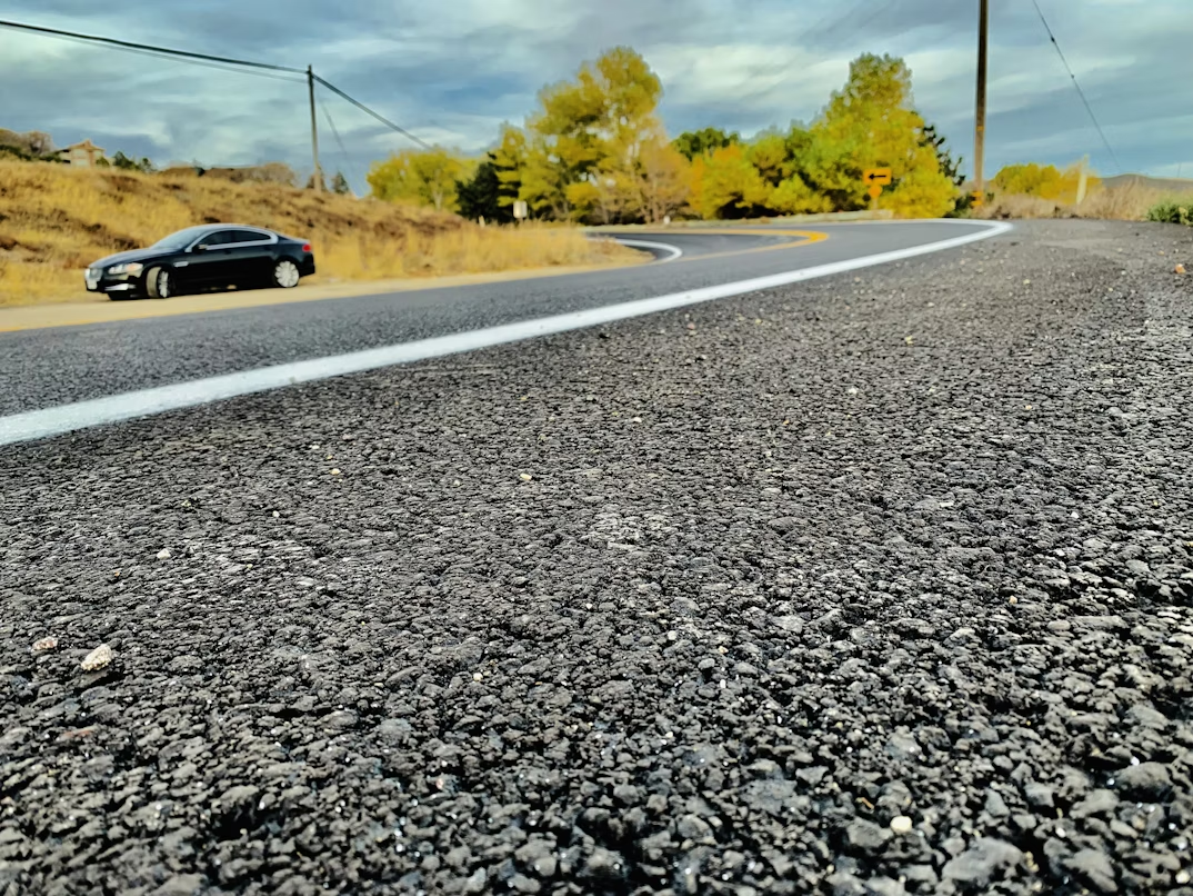 Seasonal Considerations for Commercial Asphalt Resurfacing