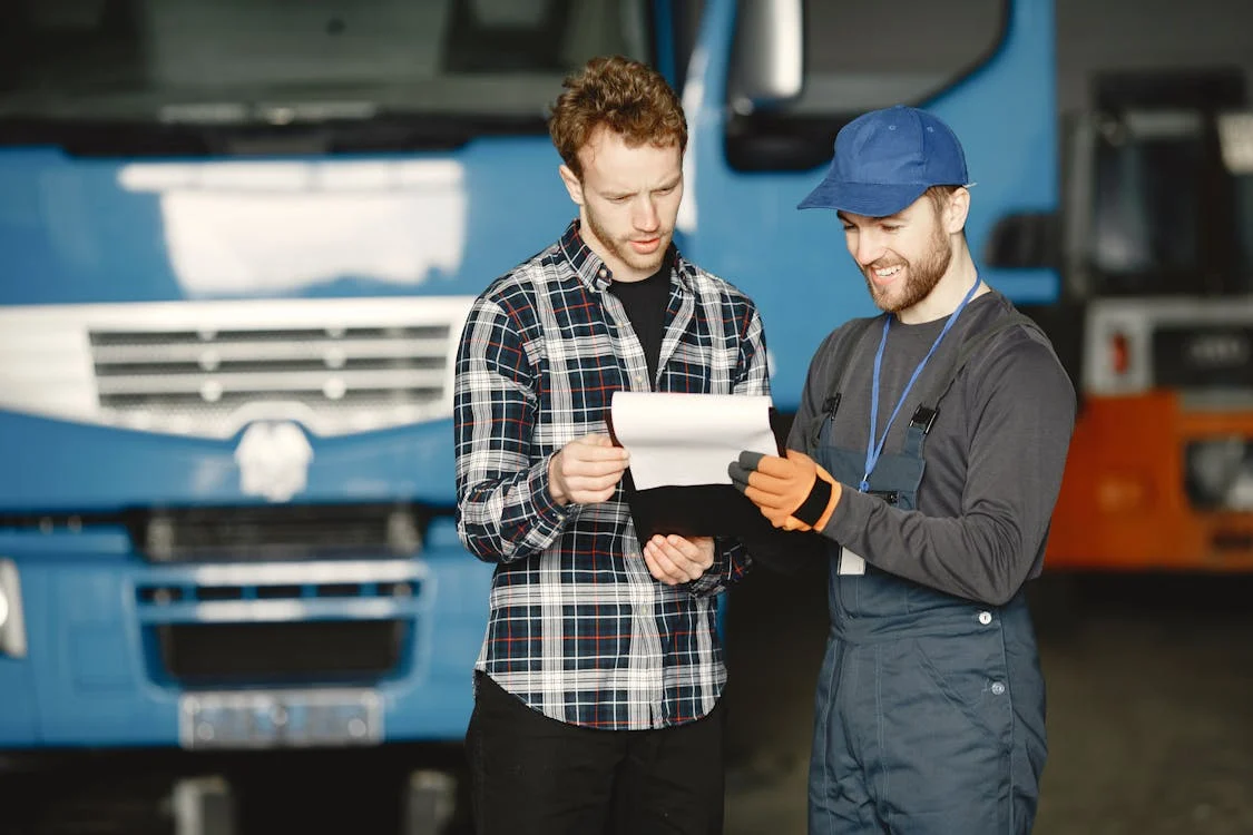 Tips for Choosing Reliable Garage Door Repair Services Near You