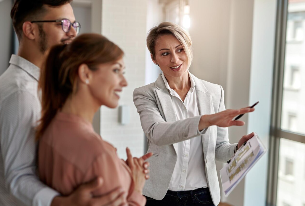Choosing the Right Partner: Essential Factors in Your Real Estate Journey